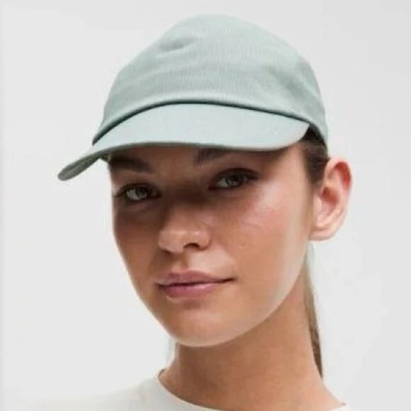 NWT Lululemon Fast and Free Running Hat WovenAir - L/XL Crater Blue - Picture 2 of 5